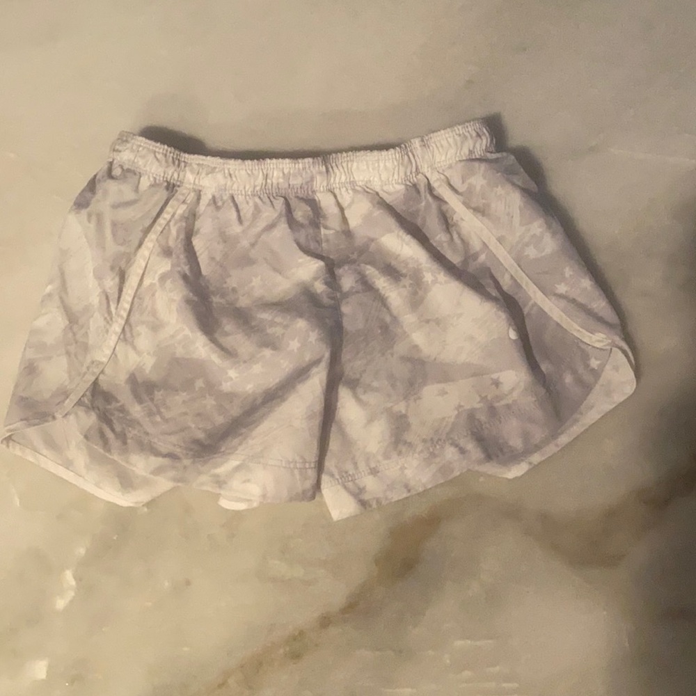 Nike girls white shorts